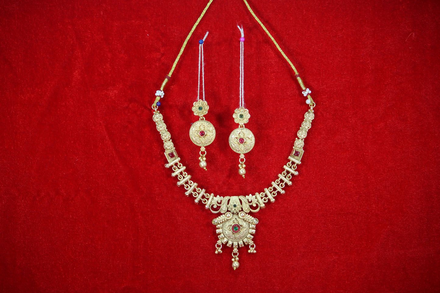 Gold Plated Floral Design Necklace & Earring Set  - Traditional Jewelry for Women