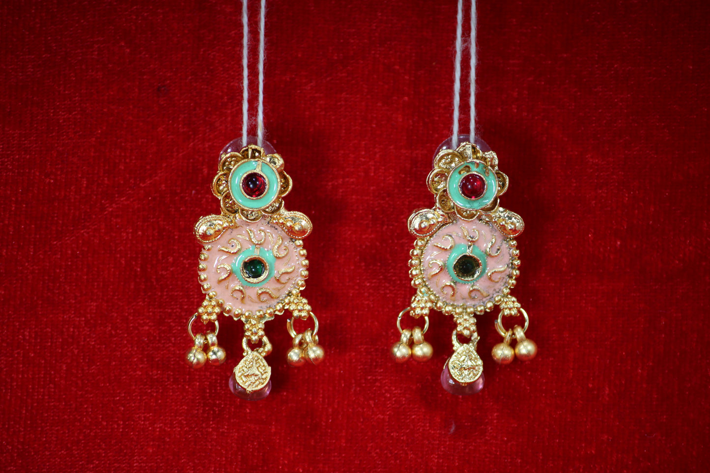 Bridal Jewelery Set with Green and Red Stones and Ornate Pendant- Traditional Jewelery Set For Women And Girls