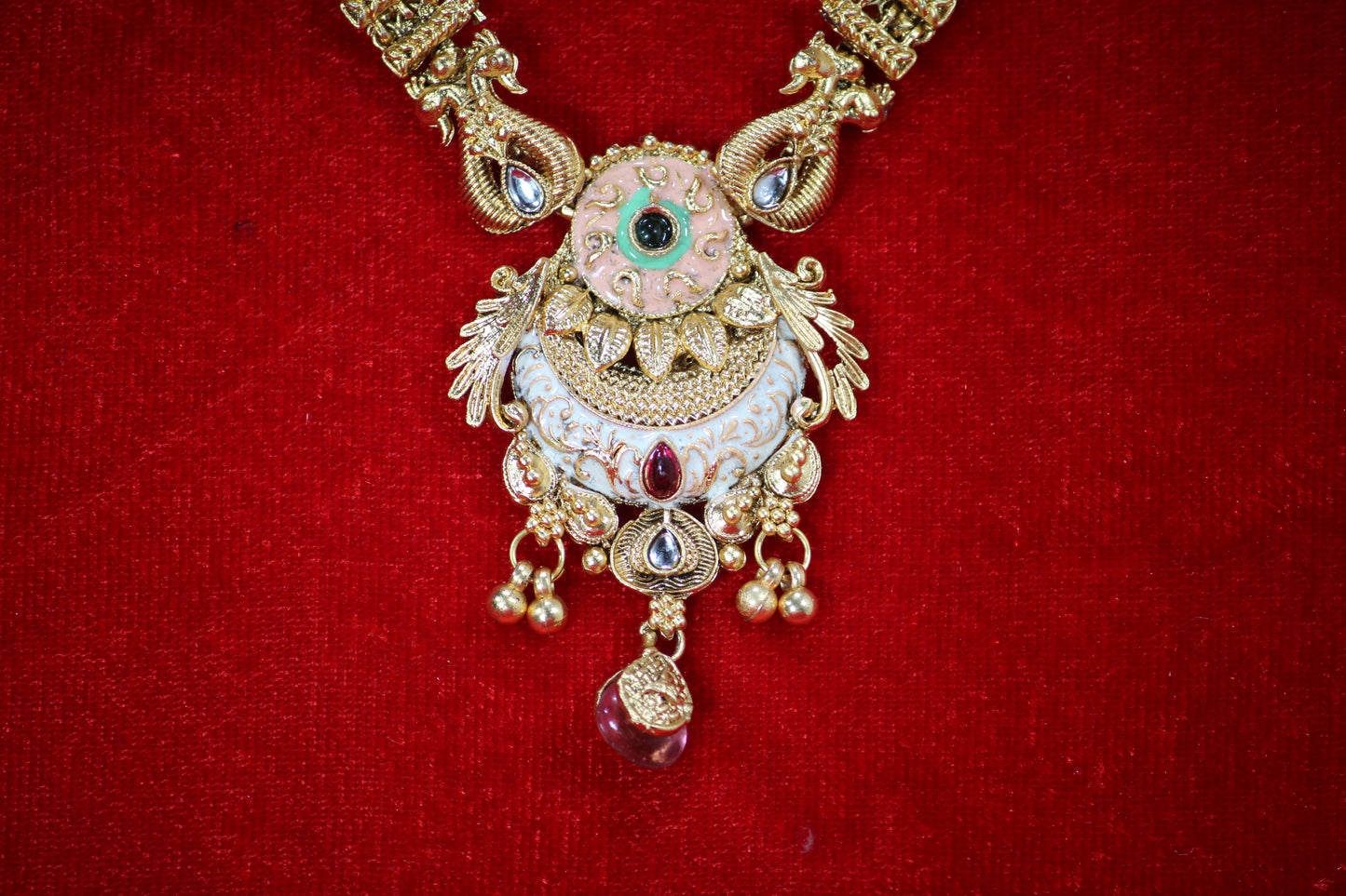 Bridal Jewelery Set with Green and Red Stones and Ornate Pendant- Traditional Jewelery Set For Women And Girls