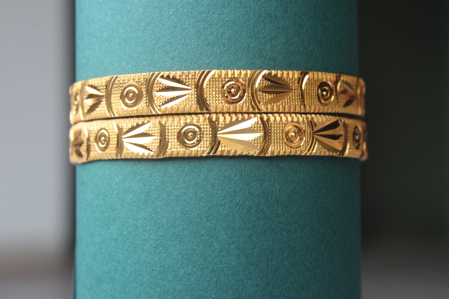 Traditional Gold-Toned Patla Bangles for Women – Perfect for Festive & Wedding Wear